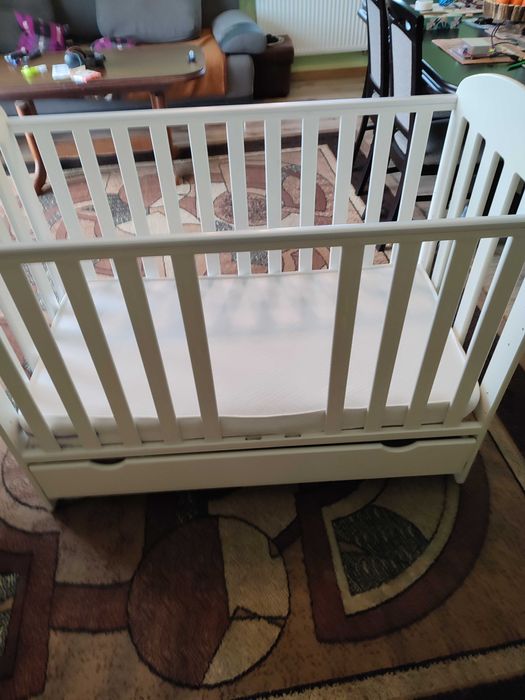 Łóżeczko niemowlęce