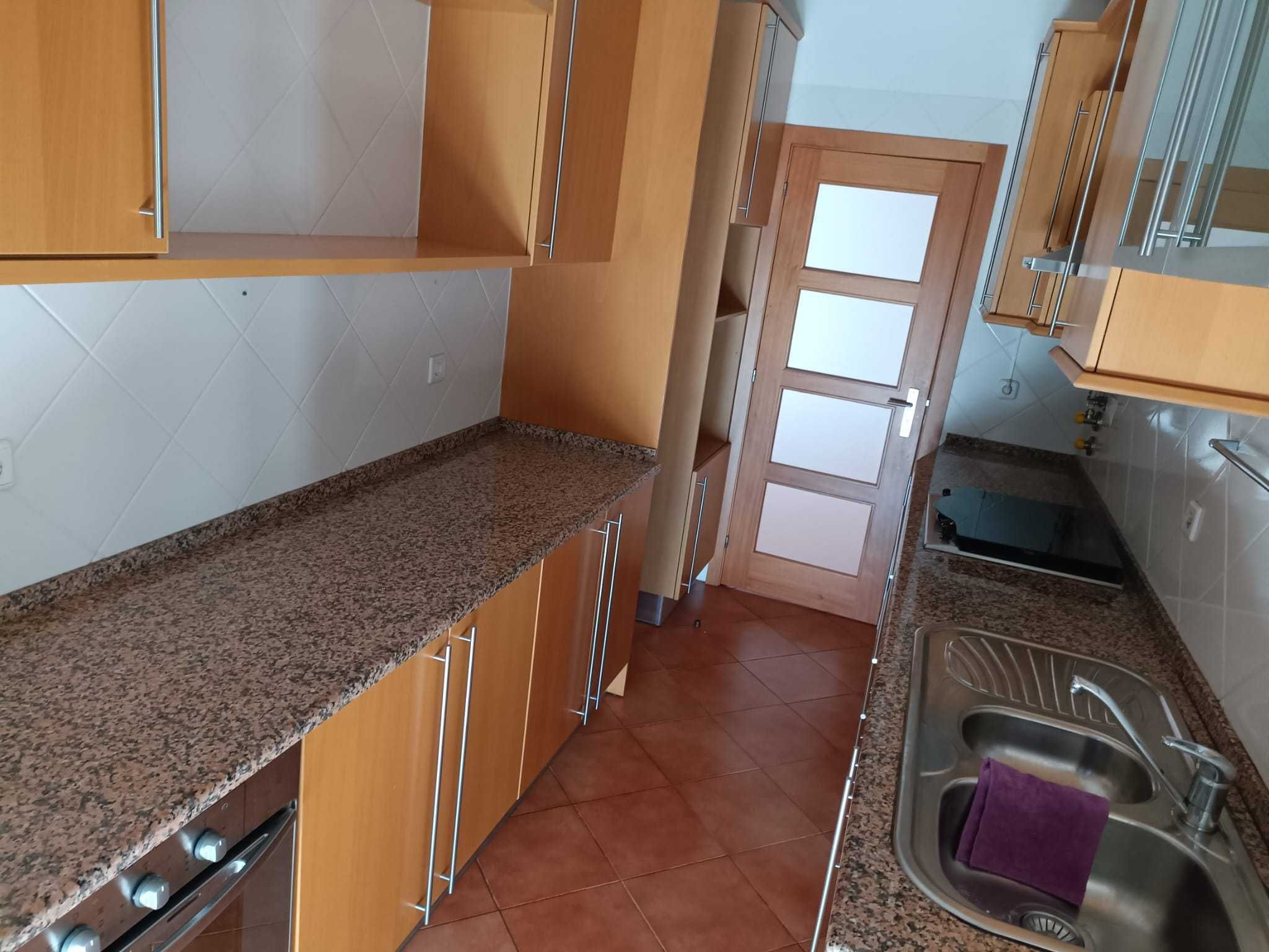 Arrendo apartamento T1