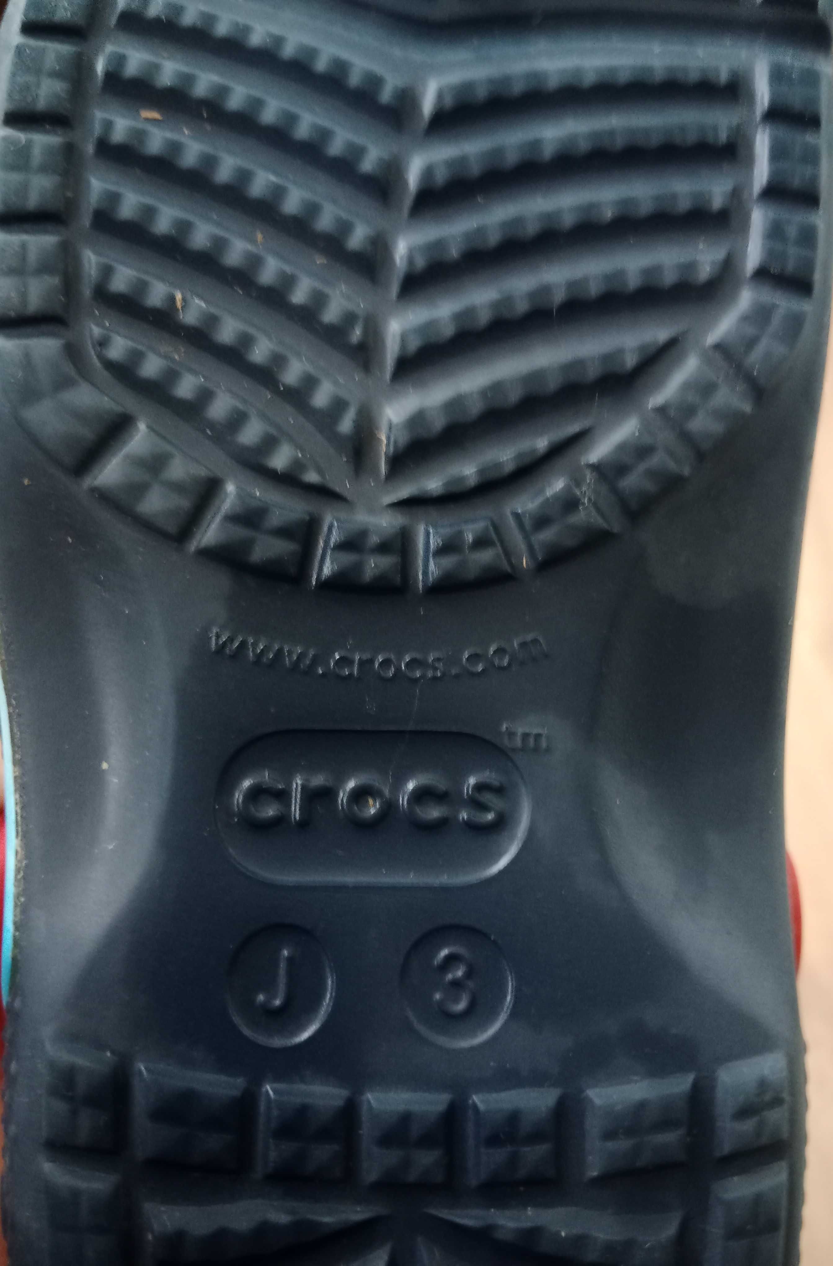 Sandały Crocs Avengers rozmiar J3 34-35
