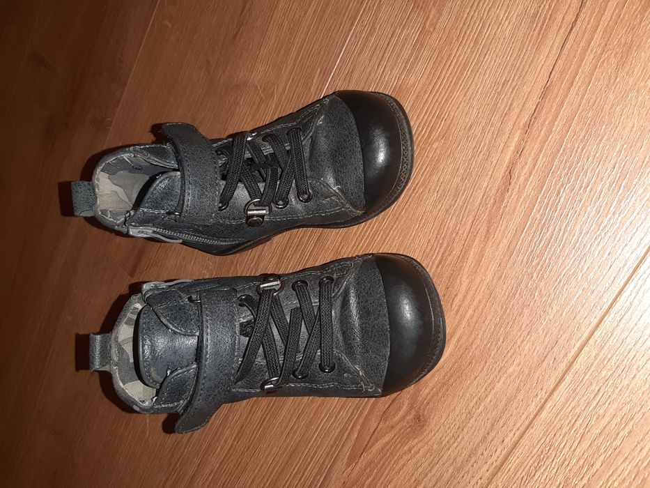 Продам ботинки сапожки демисезонн