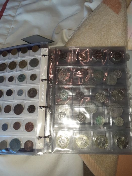 Moedas e notas antigas