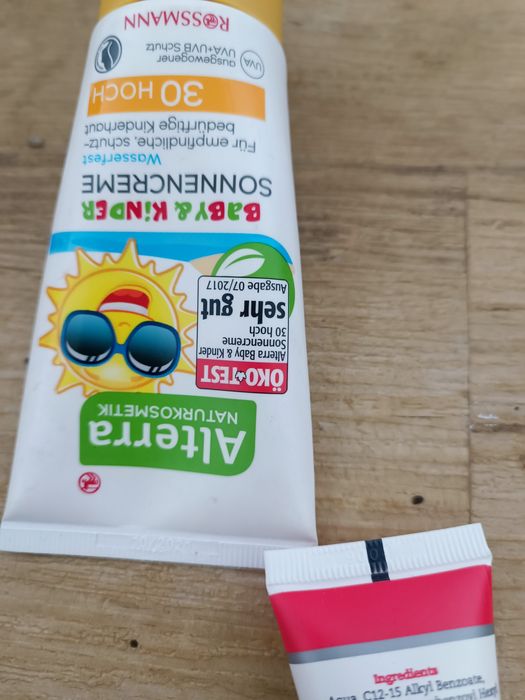 Zestaw kosmetyków spf przeciwsłoneczny do opalania bondi paediprotect