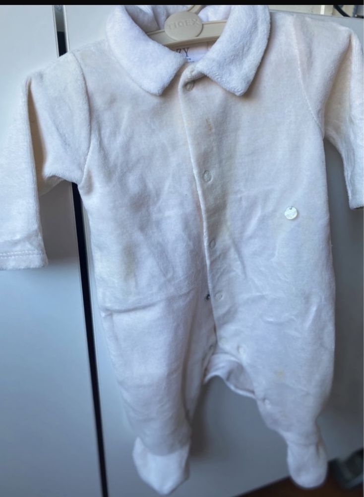4 Babygrows da zippy 0-1m