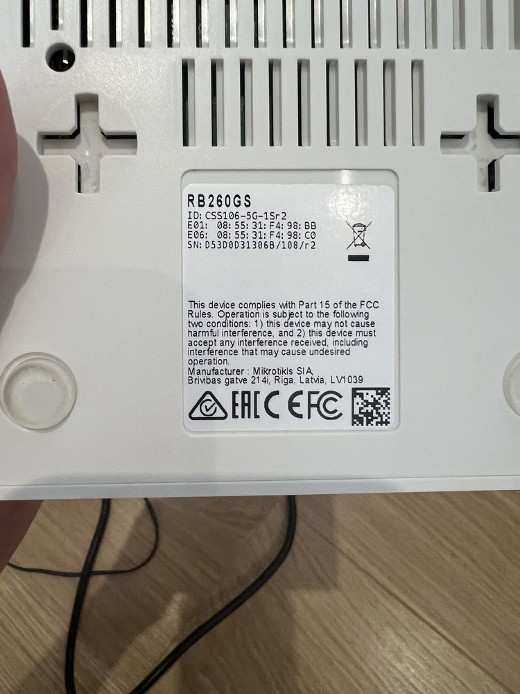 Роцтери EdgeRouter 4 (ER-4) Ubiquiti Networks