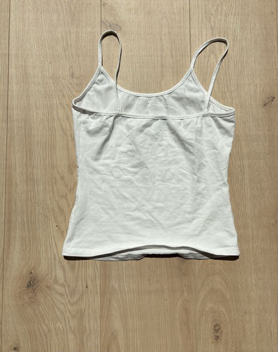 Biała koszulka na ramiaczkach