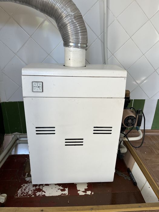 Барський газовий котел димохідний 10 квт
