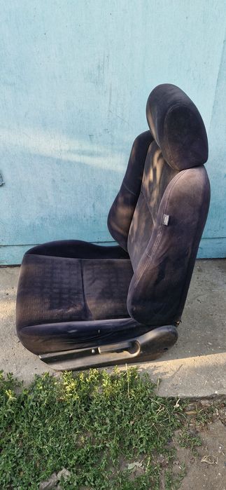 Сидение водительское для авто - заз, ваз , нива и др