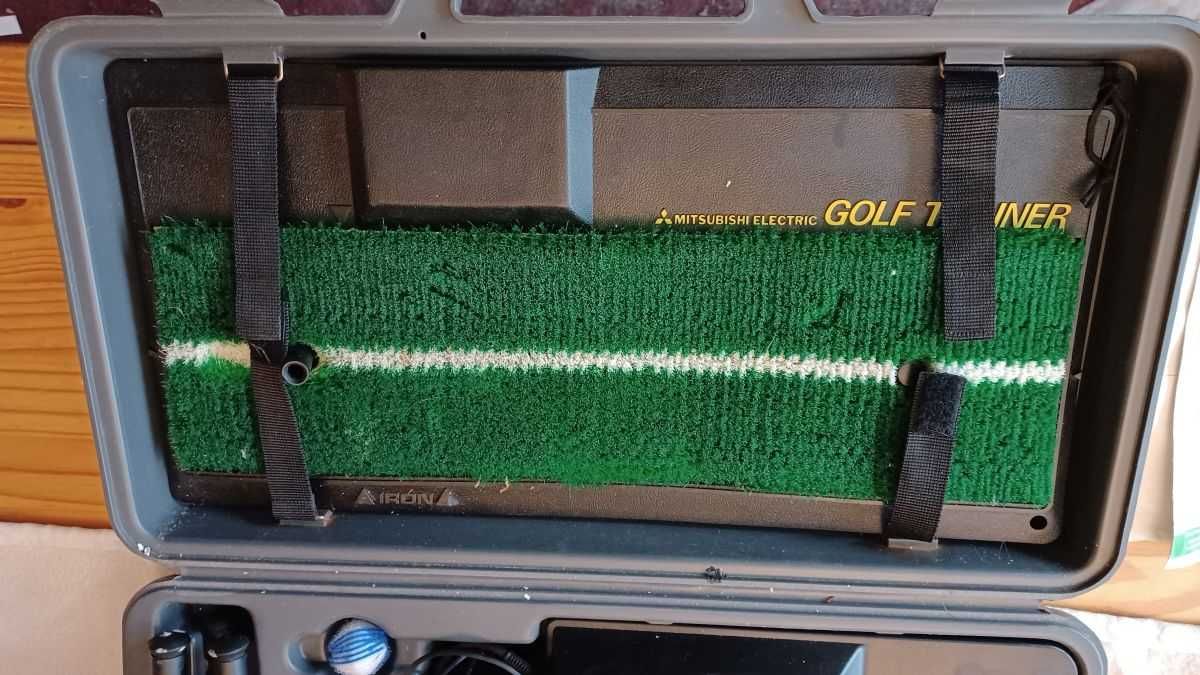 Golf - trenażer elektroniczny Mitsubishi GL500