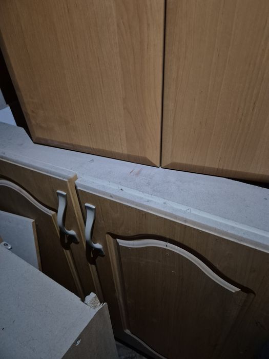 Szafki kuchenne wiszące za darmo