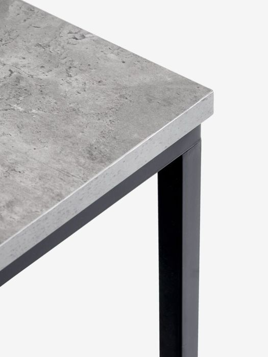 Журнальний столик від Jysk