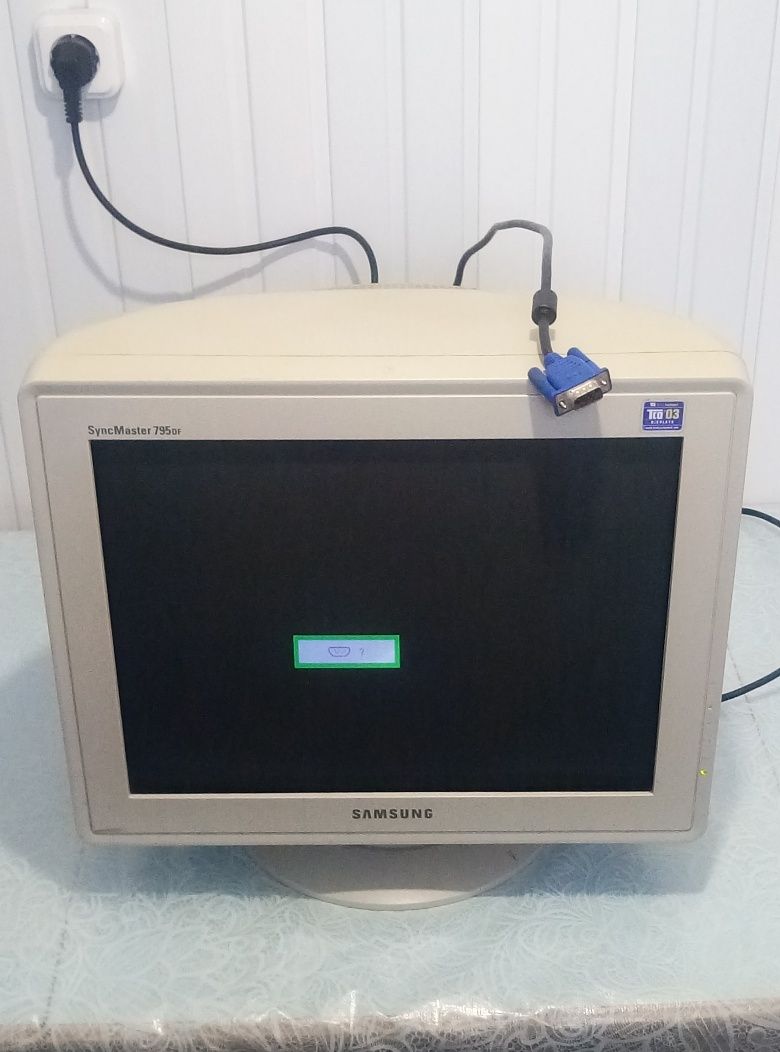 Монітор Samsung модель Sync Master 795DF,2004р.