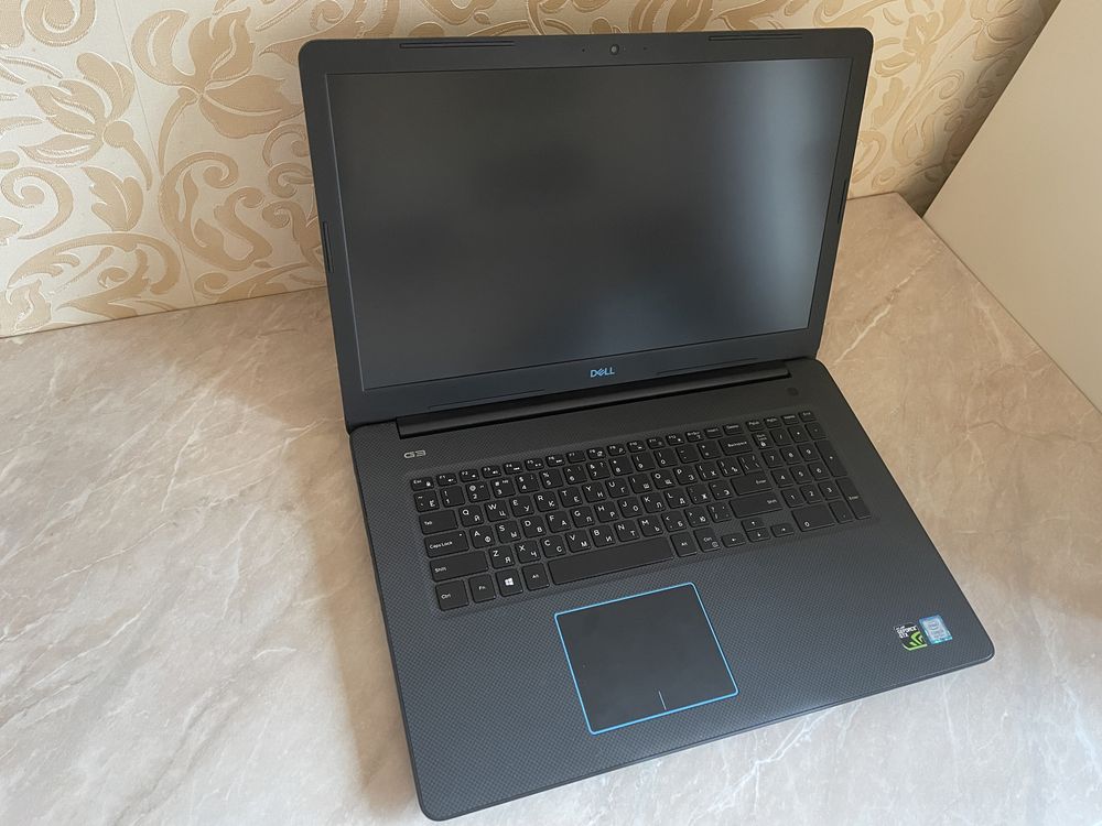 Dell G3 17 3779 i5-8300H/RAM 16 ГБ/HDD 1 ТБ+SSD 128 ГБ/GTX 1050Ti