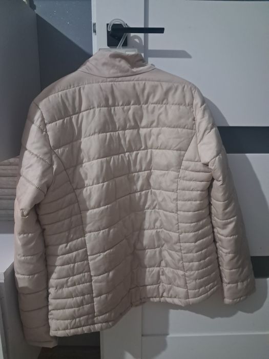 Kurtka damska beżowa roz.M