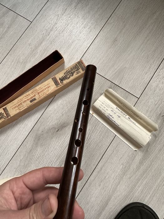 Сопилка деревяная новая  в коробке