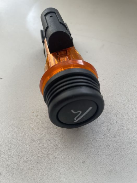 Прикуриватель Peugeot 3008 206 308 406 607 1007 cc sw Citroen C2 C4