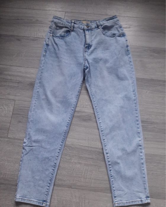 Мужские джинсы MOM