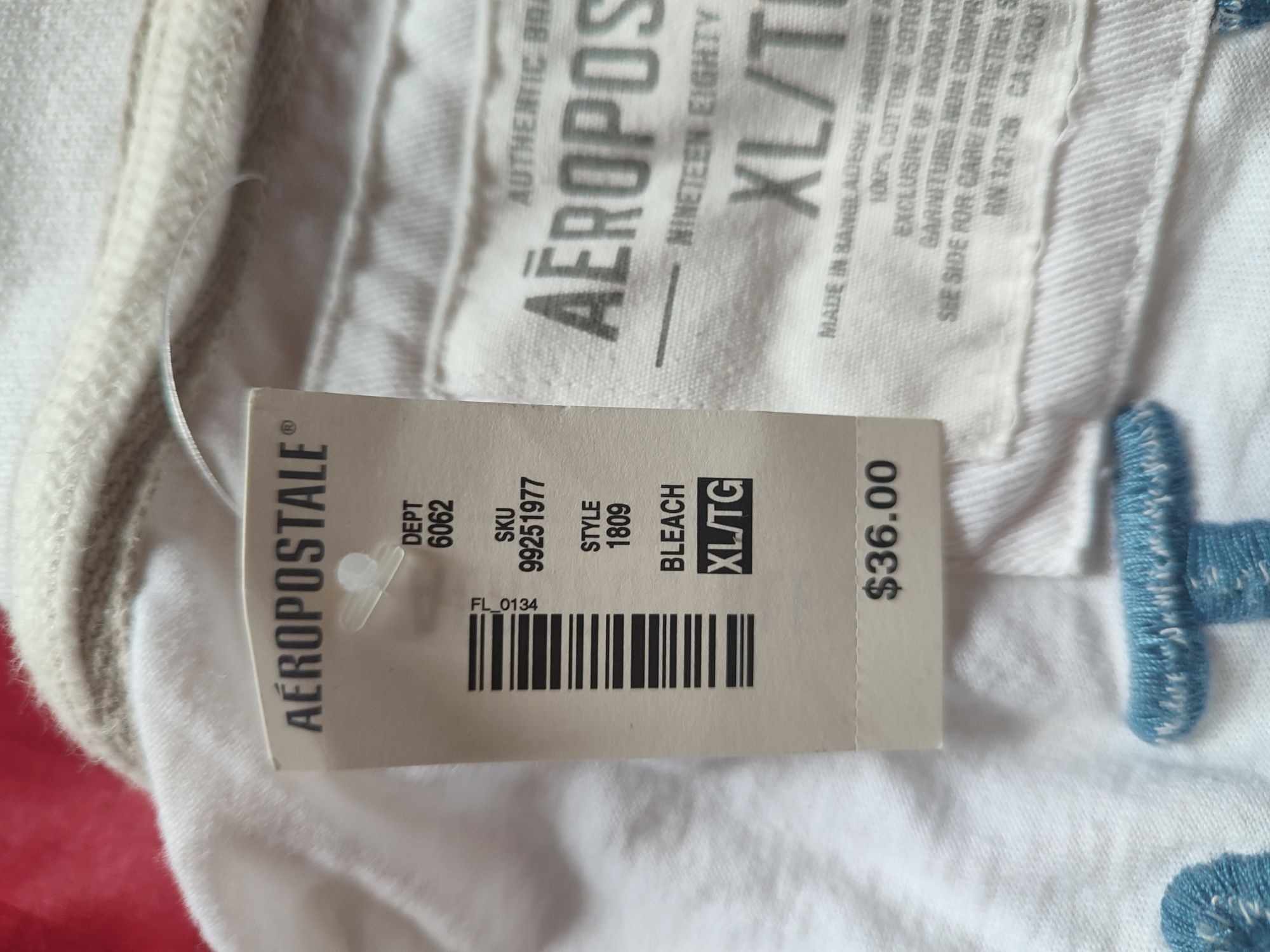 Мужские новые футболки с американского сайта  Aeropostale ,L ,XL