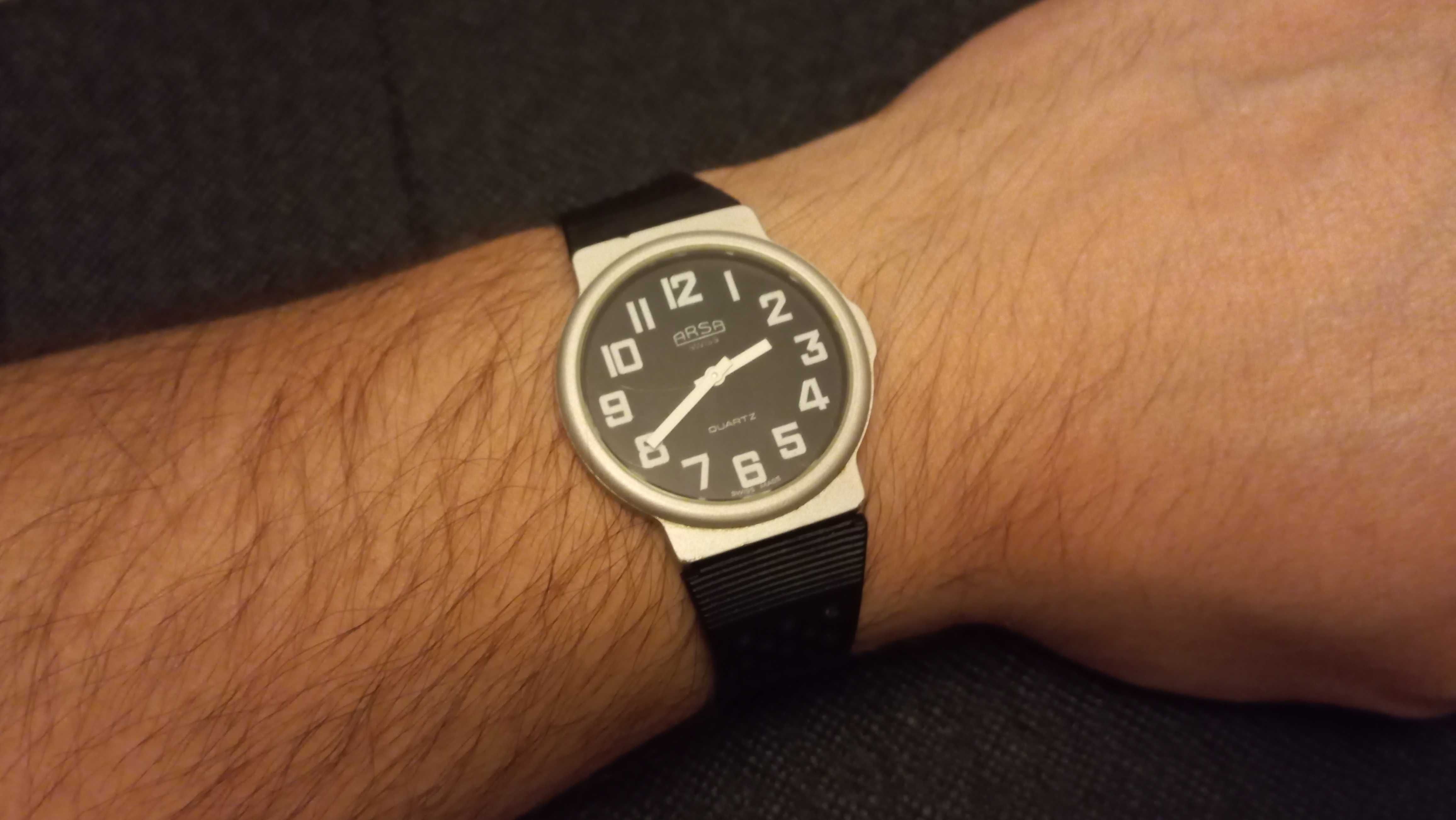 Sprzedam męski zegarek Arsa Quartz Tylko 6.8mm grubości!