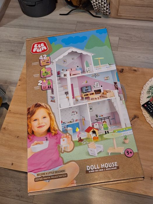 Duzy domek-nowy.
