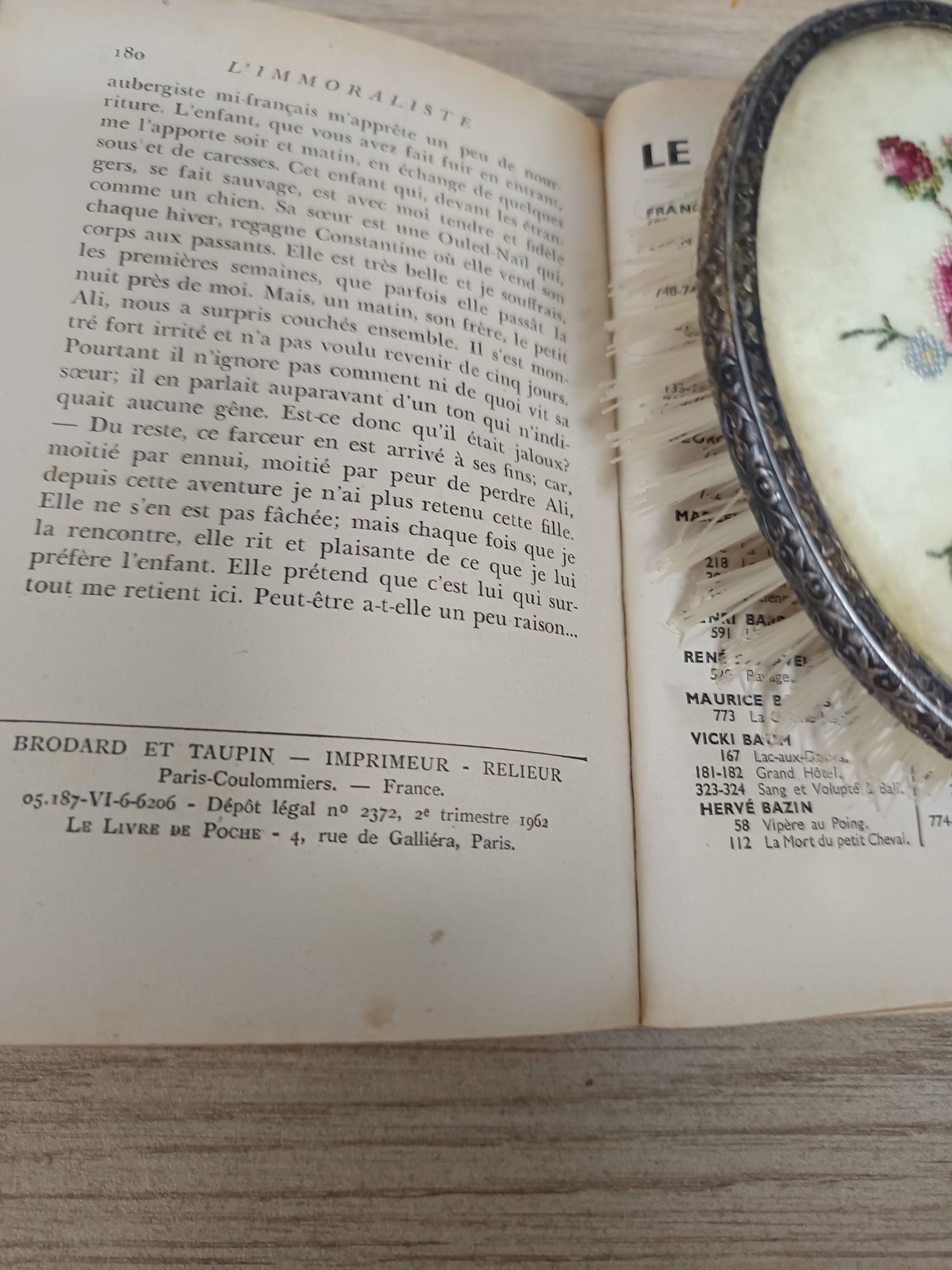 Livro "L'immoraliste" André Gide" número :3 72