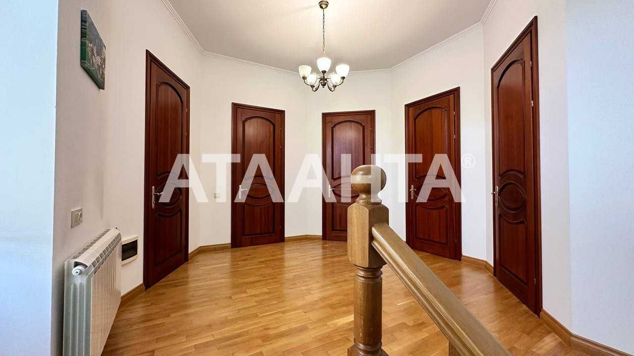 Шикарный дом на Фонтане в самом прекрасном районе.