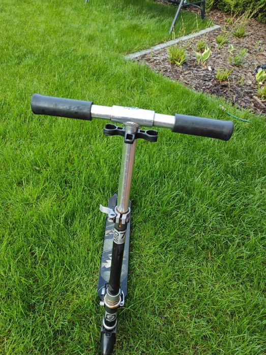 Hulajnoga OXELO MID 7 za kawę