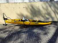 Kayak de pesca com motor