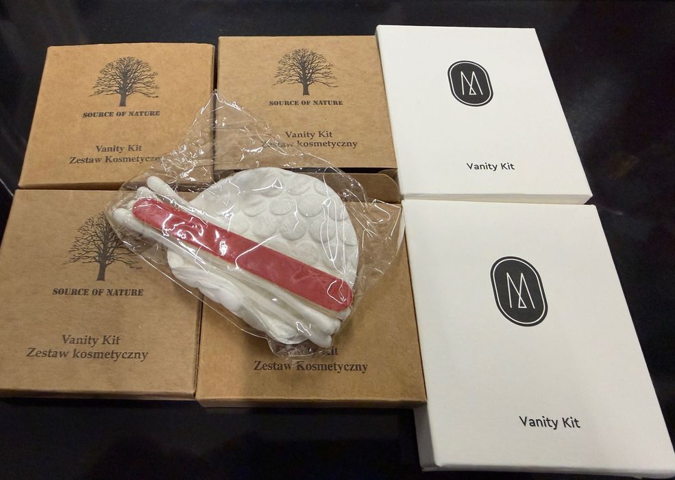 Podróżny zestaw kosmetyczny Vanity Kit 6 sztuk