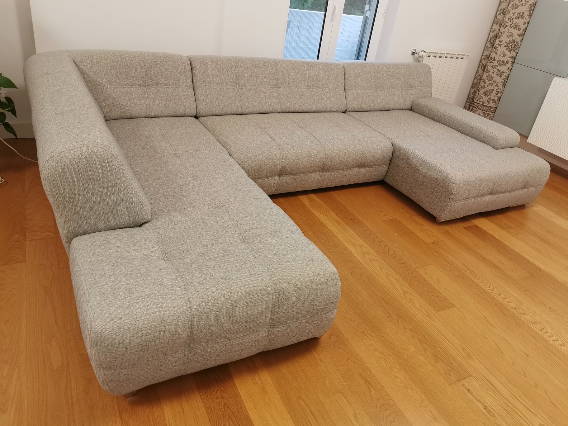 Sofá cama com medida de 350x230