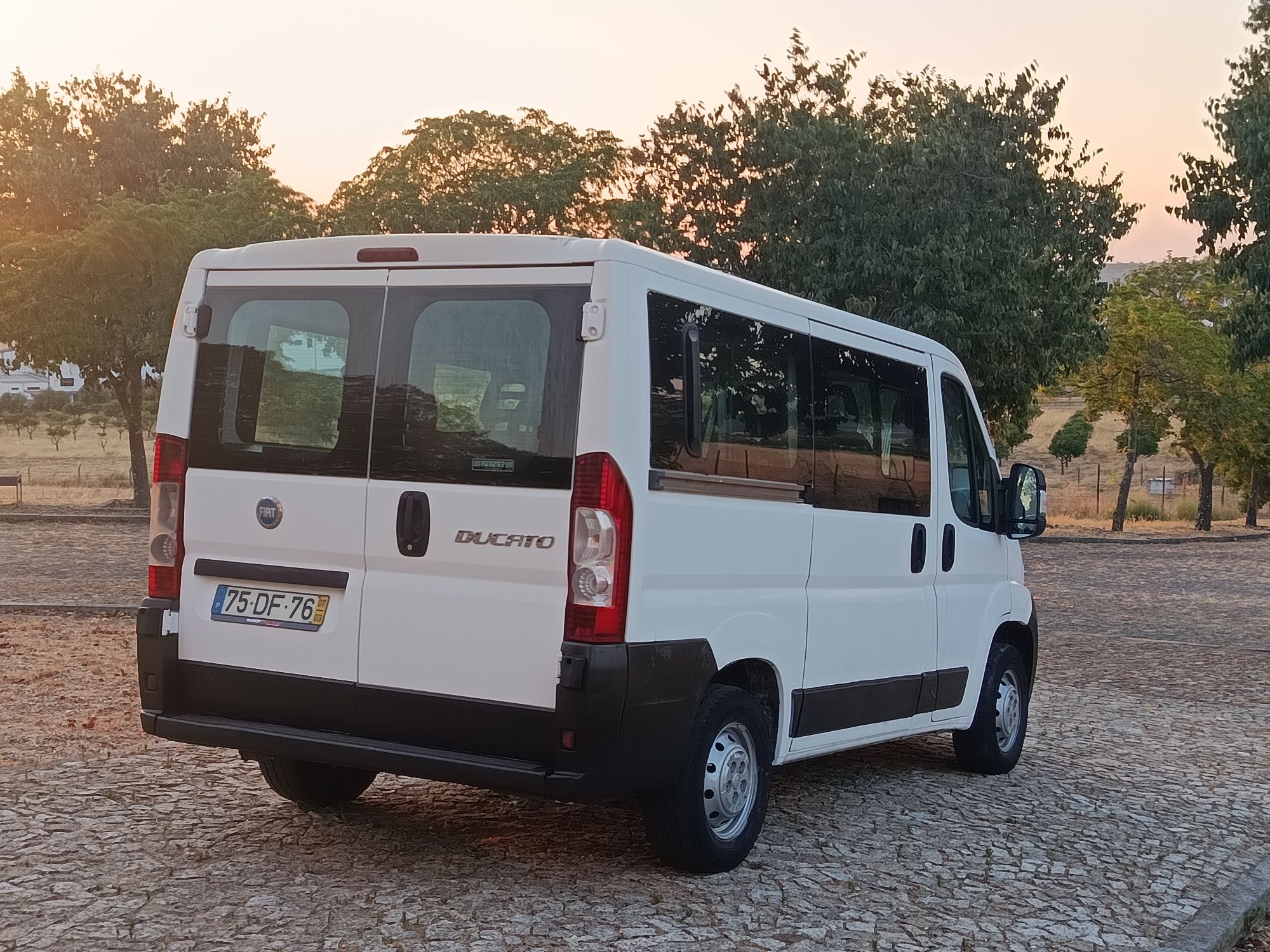 Vendo ou troco Fiat Ducato multejet 2.2 100 CV 9 lugares IUC 50 € como
