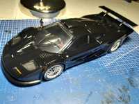 Miniatura McLaren F1 GTR - UT 1:18