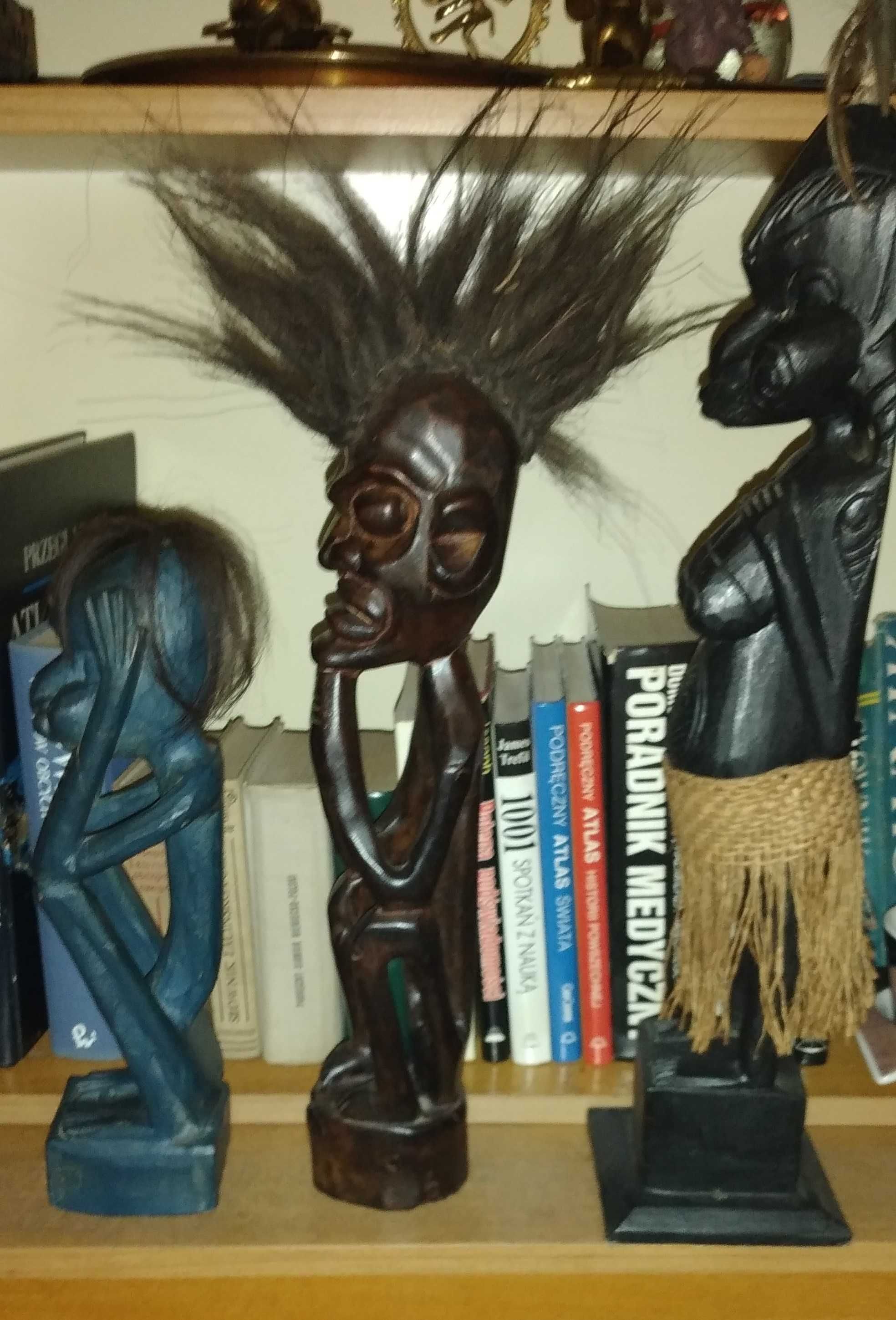 Rzeźby afrykańskie.