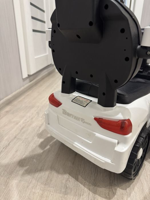 Дитячий толокар електромобіль 2 в 1 bambi