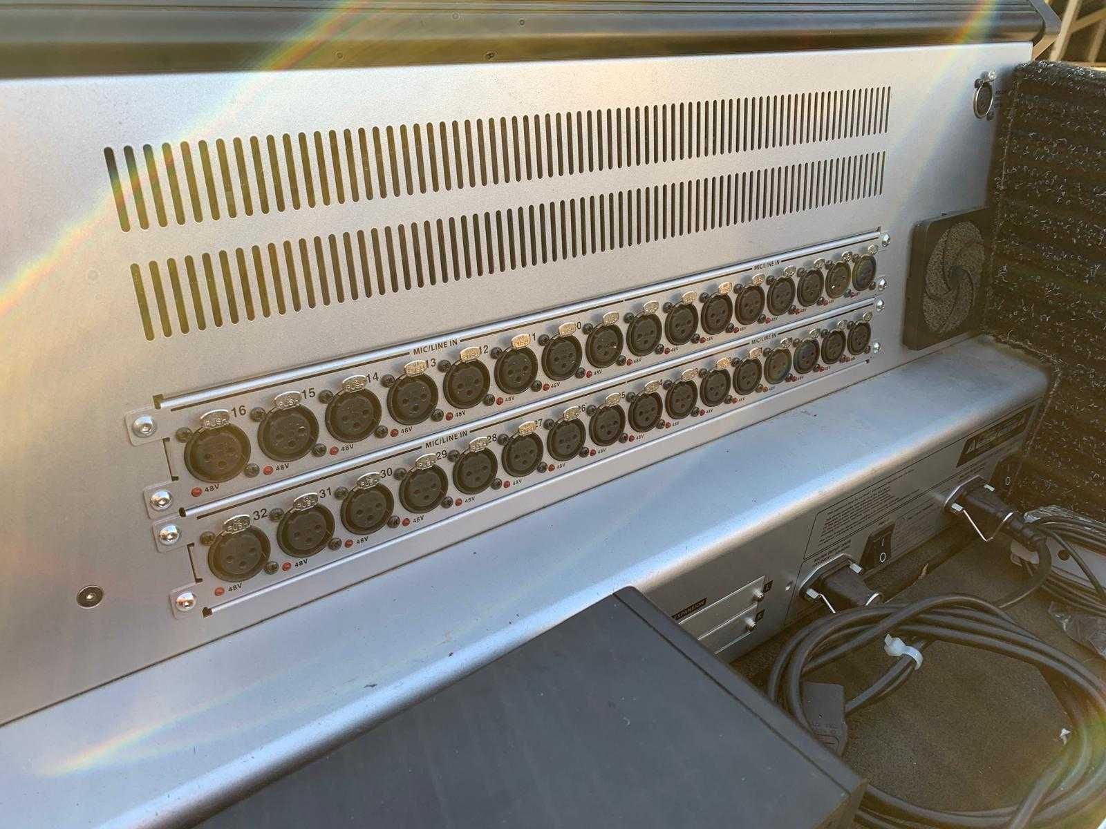 Soundcraft VI3000