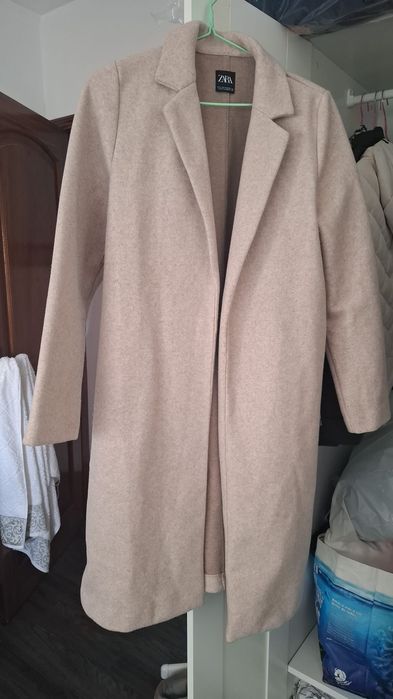 Casaco longo feminino - Zara tamanho S