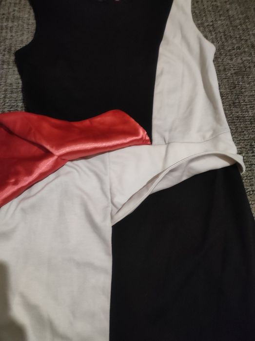 Продам цікаве і стильне плаття