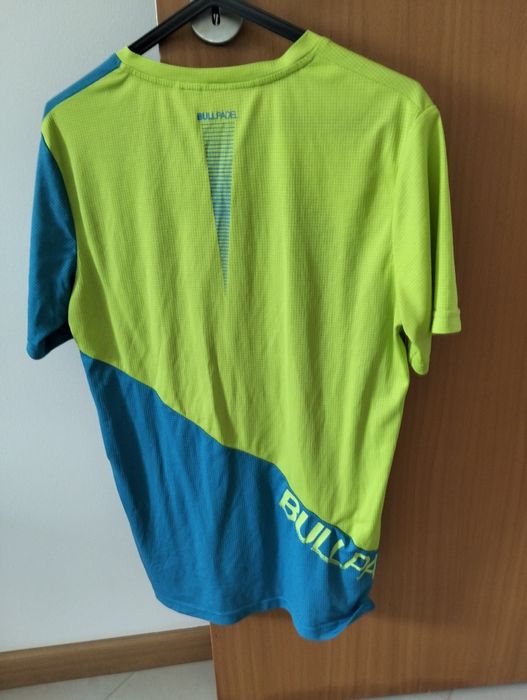 Vendo sapatilhas Babolat, com oferta de t-shirt