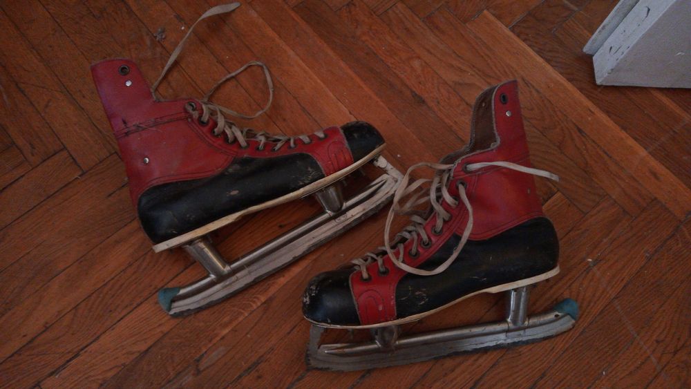 Коньки хокейні? Botas вінтаж із СССР 43 розмір
