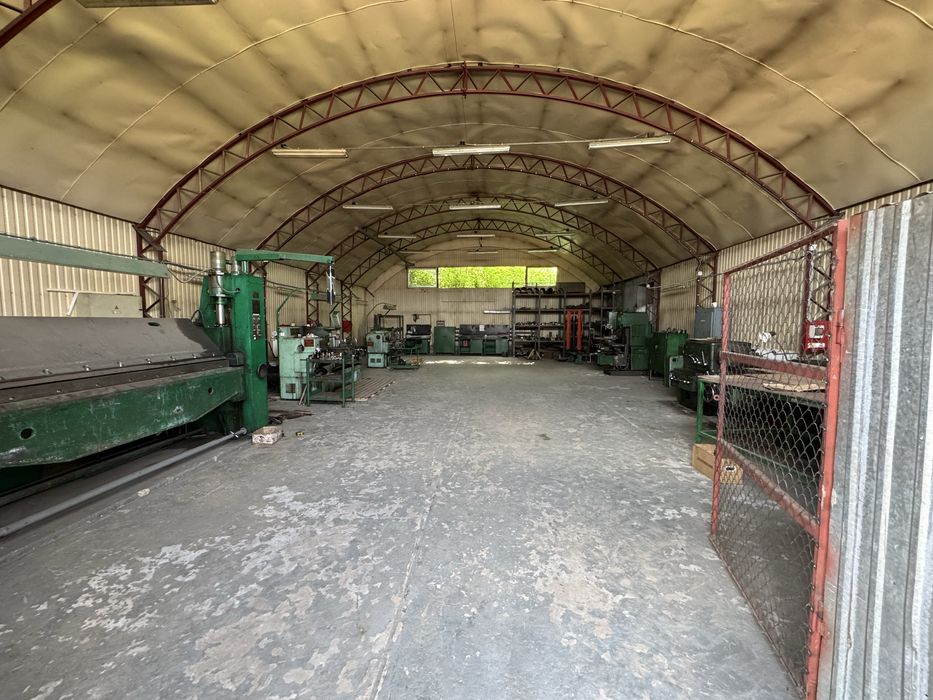 Оренда виробничо-токарного цеху з верстатами є опалення !