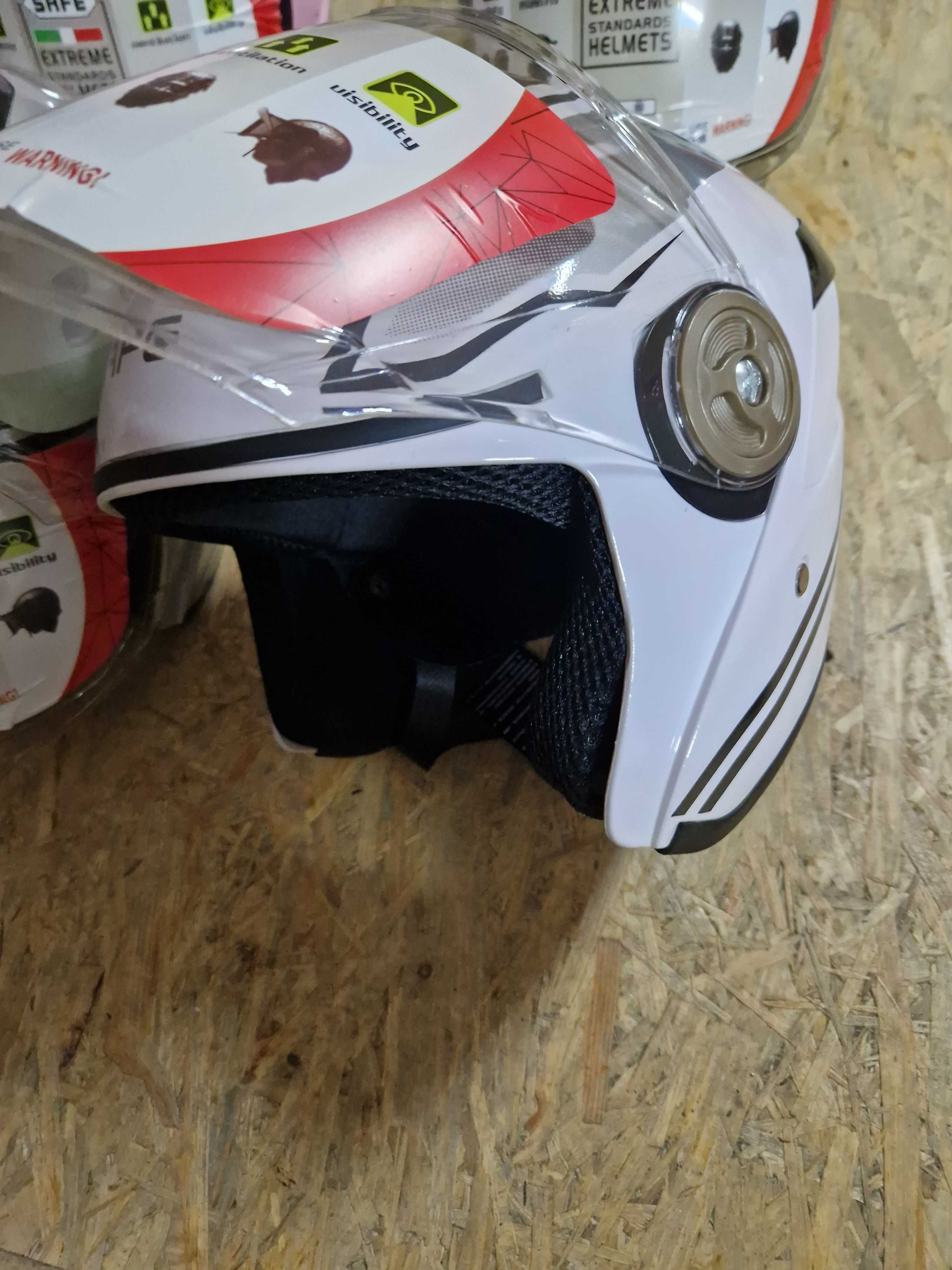 Kask skuter czarny różowy biały popielaty helmet