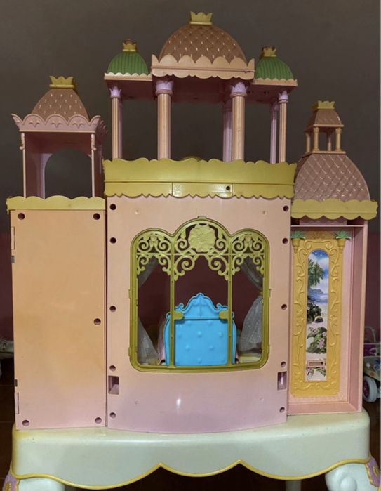 Tocador/Castelo do filme da Barbie "A Princesa da Ilha"