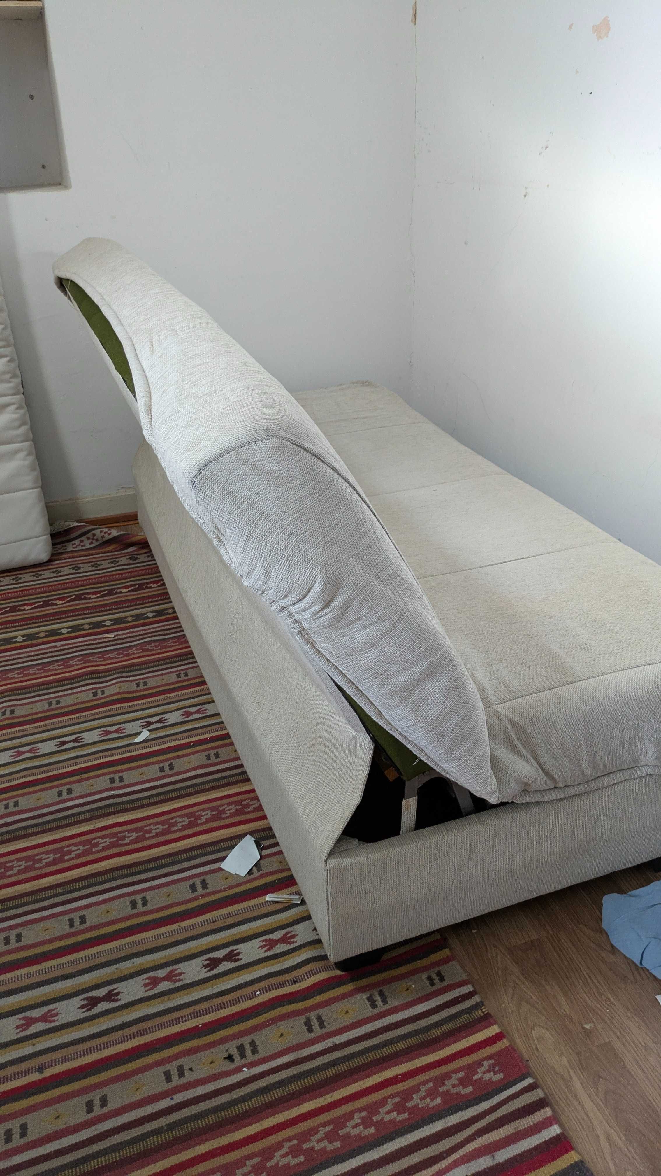 Venda de móveis em bom estado – mudar de casa!