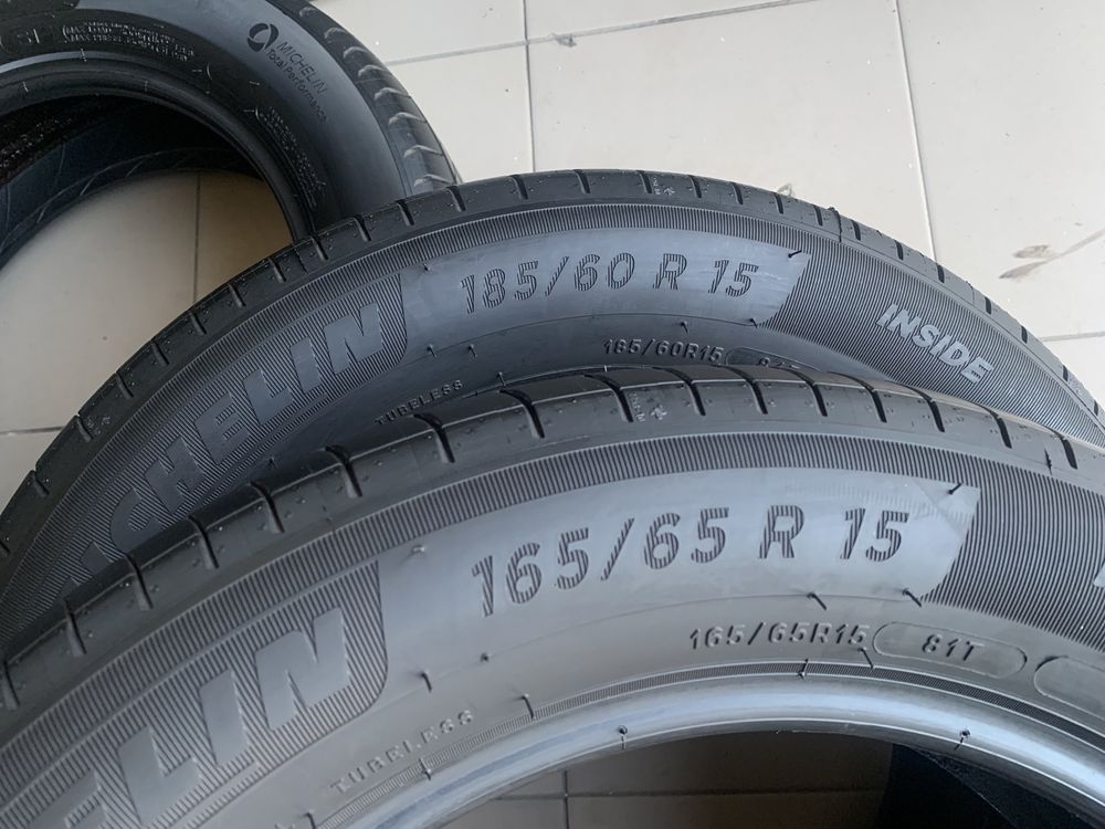 Комплект різношироких літніх шин 185/60/15 на 165/65/15 Michelin