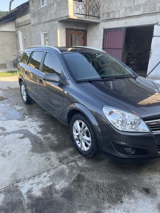 Opel Astra H 1,7 cdti