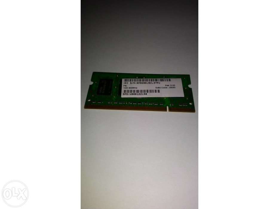 Vendo Memória DR2 - 1GB para PC Portátil TOSHIBA SATELLITE A300D