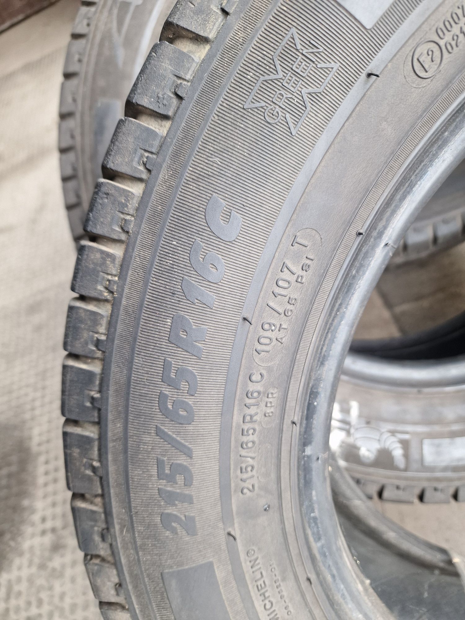 Летняя резина 215/65 R16C Michelin Agilis