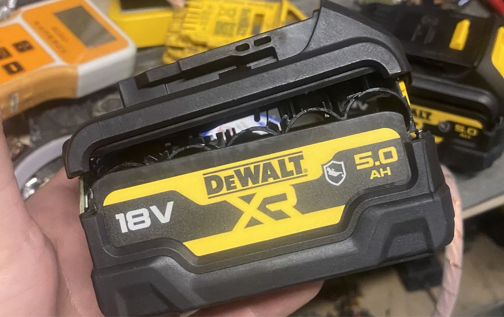 Akumulator/Bateria Dewalt /Flexvolt Naprawa Regeneracia