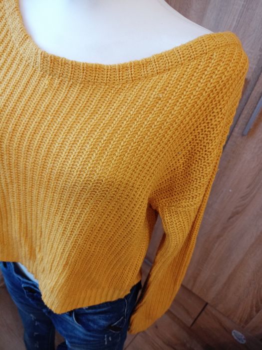 Sweterek damski.
