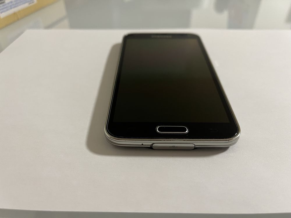 Samsung Galaxy S5 SM-G900F charcoal black 2/16GB JAK NOWY