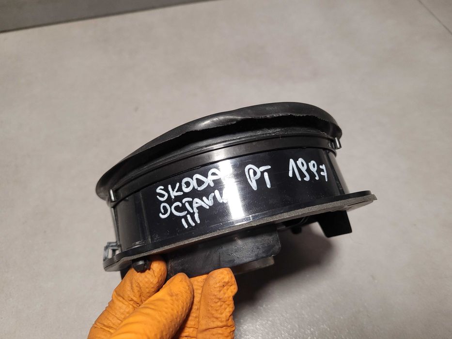 Głośnik tył tylny Skoda Octavia III KOMBI
